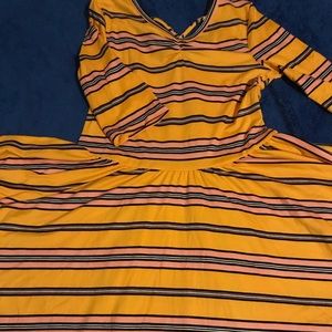 Dot Dot Smile Size 8/10